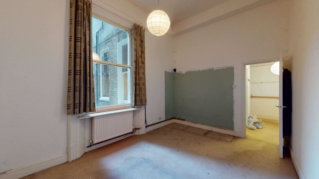 17B Earls Court Square, Earls Court, London, SW5 9BY 4