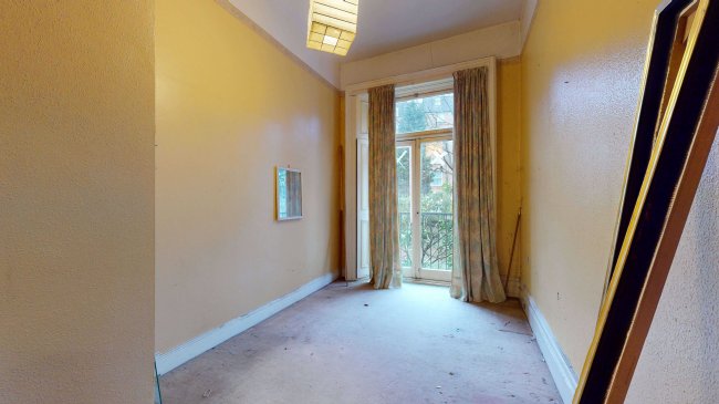 17B Earls Court Square, Earls Court, London, SW5 9BY 4