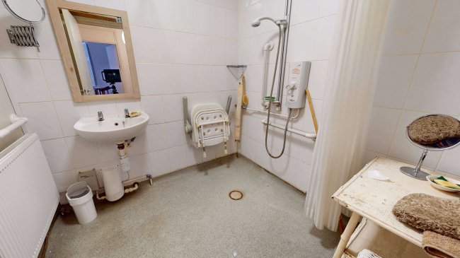 17B Earls Court Square, Earls Court, London, SW5 9BY 4