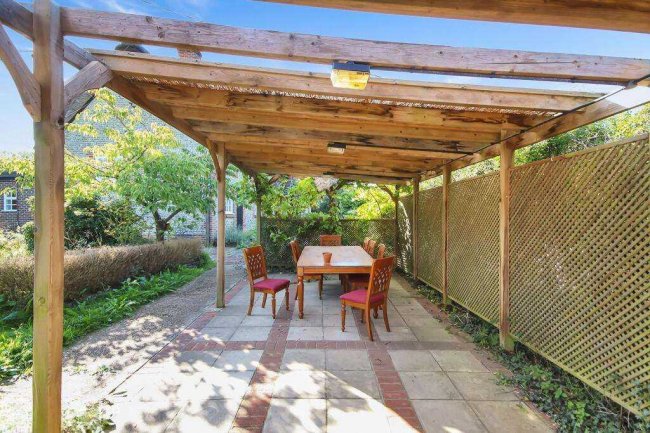 Hammerpot, Angmering, Littlehampton, West Sussex, BN16 4EU 1