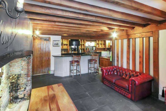 Hammerpot, Angmering, Littlehampton, West Sussex, BN16 4EU 1