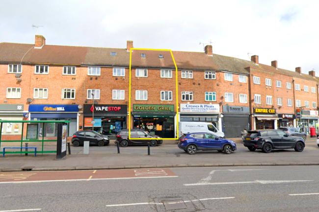 33 The Parade, Sunbury-on-Thames, TW16 7AB 3