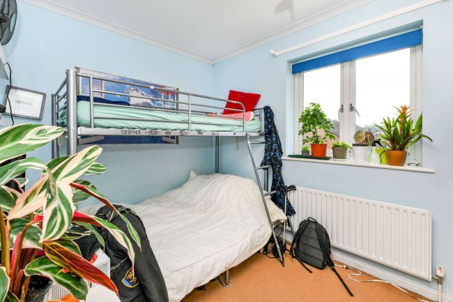 2 Swan Walk, Kelvedon Hatch, Brentwood, Essex CM15 0AN 5