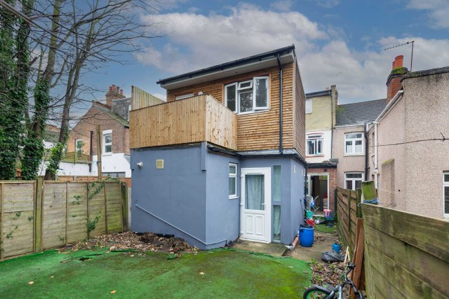 41 Oak Grove, Cricklewood, London, NW2 3LS 6