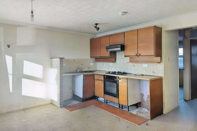 1 Staddle Stones, New Road, Princes Risborough, Buckinghamshire, HP27 0JJ 9