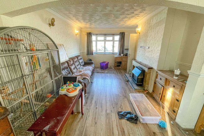 15 Charles Crescent, Walsall, West Midlands, WS3 5BB 8