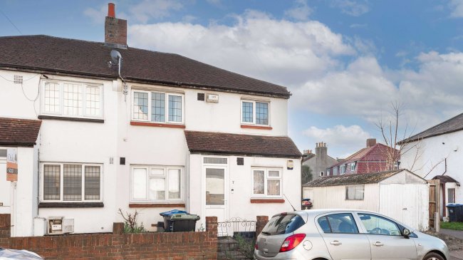 7 Dickensons Lane, South Norwood, London, SE25 5HJ 10