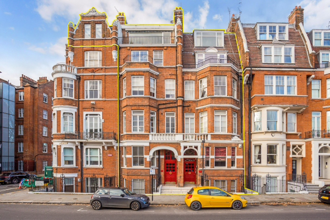 3- 5 Cheyne Place, Chelsea, London, SW3 4HH 4