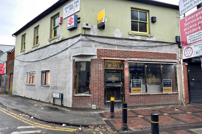 49 Fleet Street, Swindon SN1 1RE 1