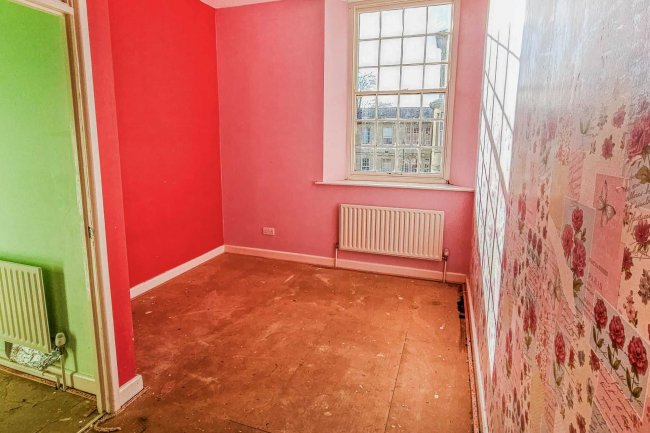 10 Burnham Court, Thomas Wyatt Road, Devizes, Wiltshire, SN10 5FE 4