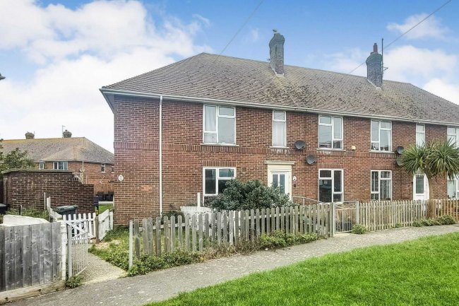 31 Dumbarton Road, Weymouth, DT4 9BY 3