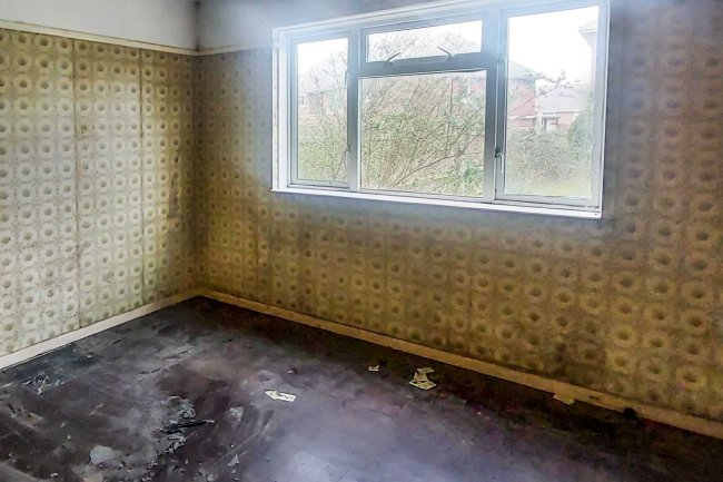 31 Dumbarton Road, Weymouth, DT4 9BY 3