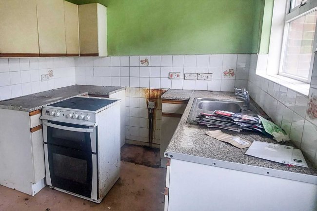 31 Dumbarton Road, Weymouth, DT4 9BY 3