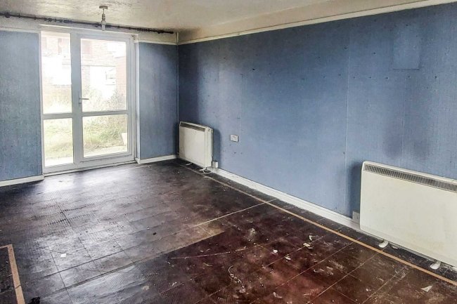 31 Dumbarton Road, Weymouth, DT4 9BY 3