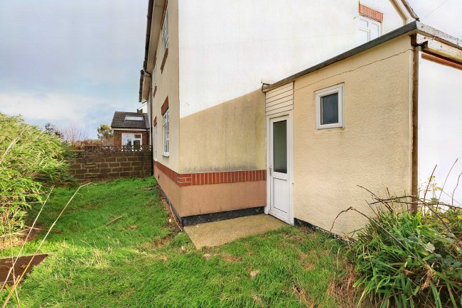 17 Harbour View Road, Castletown, Portland, DT5 1EW 2