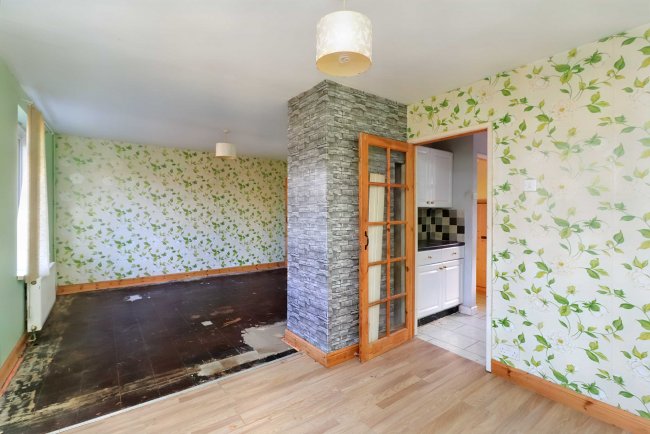 17 Harbour View Road, Castletown, Portland, DT5 1EW 2