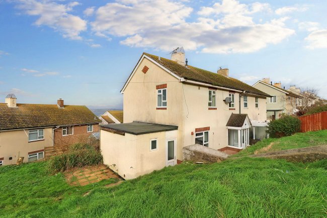 17 Harbour View Road, Castletown, Portland, DT5 1EW 2