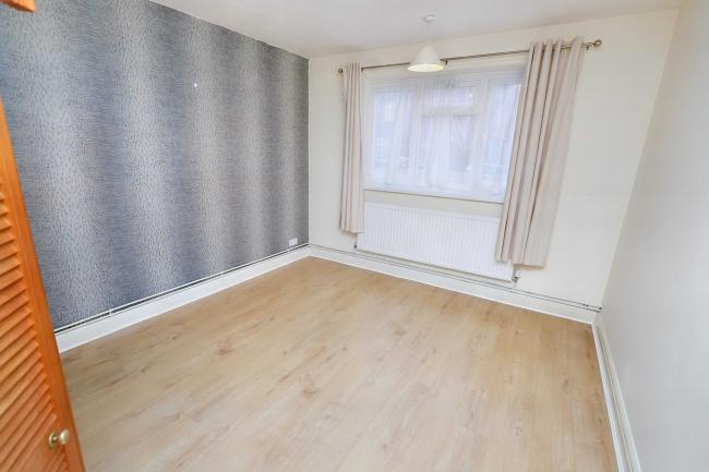 Flat 2, The Elms, Nicoll Road, Willesden, London, NW10 9AA 9