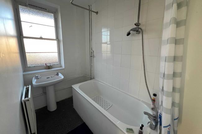 Flat 18 Matilda House, St Katharines Way, London, E1W 1LQ 6
