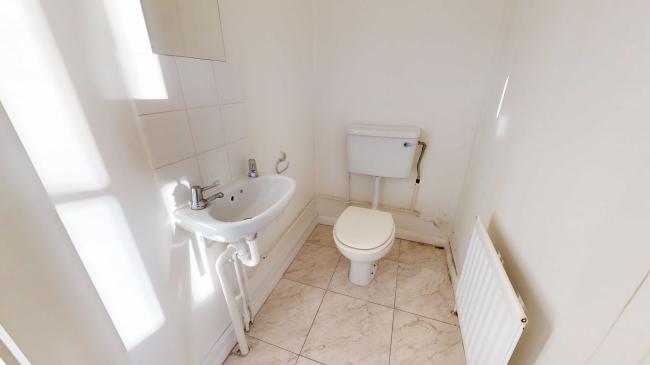 9 Burton Drive, Enfield, EN3 6WU 9