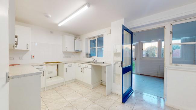 9 Burton Drive, Enfield, EN3 6WU 9