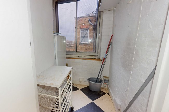 3- 5 Cheyne Place, Chelsea, London, SW3 4HH 4