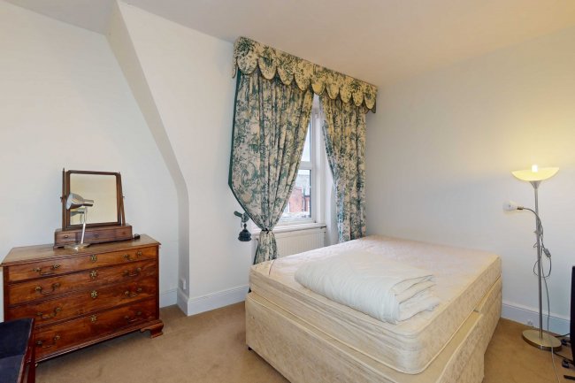 3- 5 Cheyne Place, Chelsea, London, SW3 4HH 4