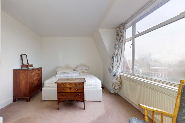 3- 5 Cheyne Place, Chelsea, London, SW3 4HH 4