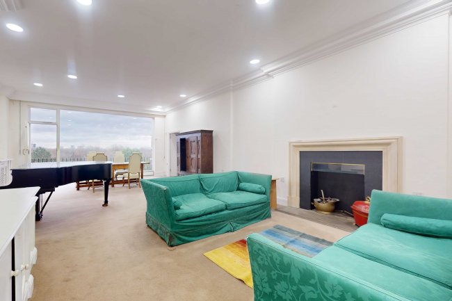 3- 5 Cheyne Place, Chelsea, London, SW3 4HH 4