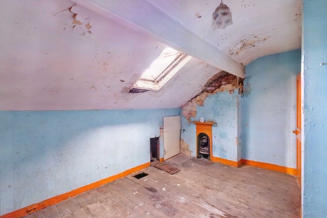 25 Banstead Terrace East, Leeds, Yorkshire, LS8 5PX 5