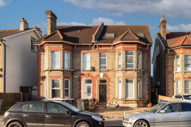 266 Portland Road, South Norwood, London SE25 4SL 2