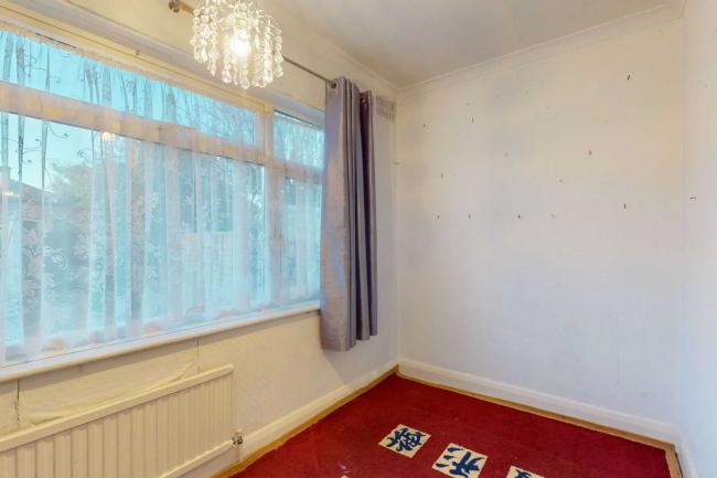 Ground Floor Flat, 421 Chertsey Road, Whitton, Twickenham, TW2 6LS 6