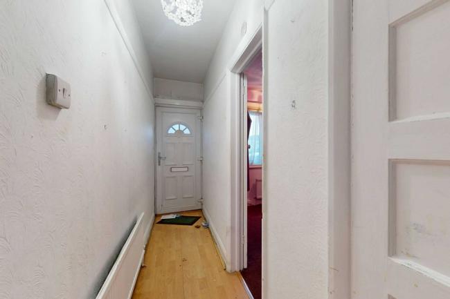 Ground Floor Flat, 421 Chertsey Road, Whitton, Twickenham, TW2 6LS 6