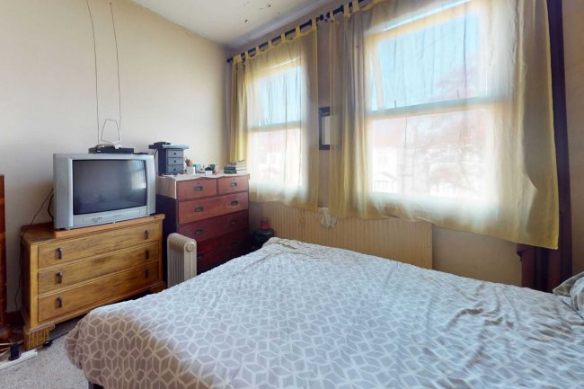 72 Upper Sutton Lane, Hounslow, TW5 0PT 10