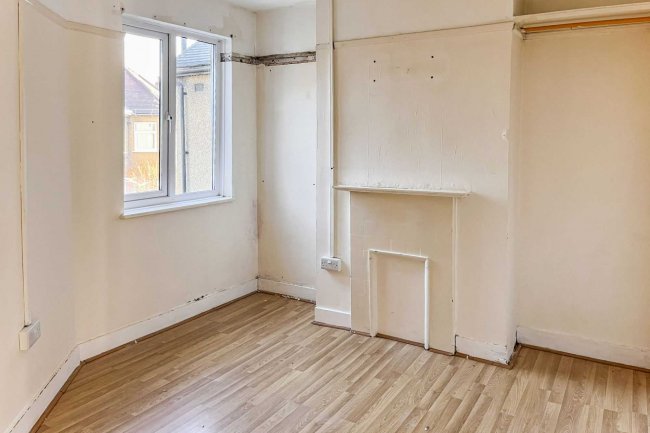 24 Kimble Road, Colliers Wood, London, SW19 2AS 1