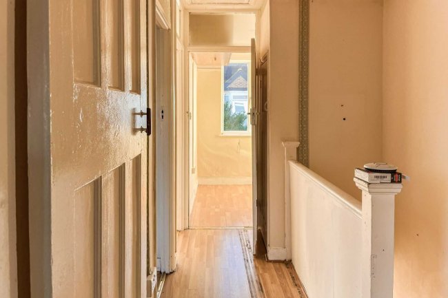 24 Kimble Road, Colliers Wood, London, SW19 2AS 1