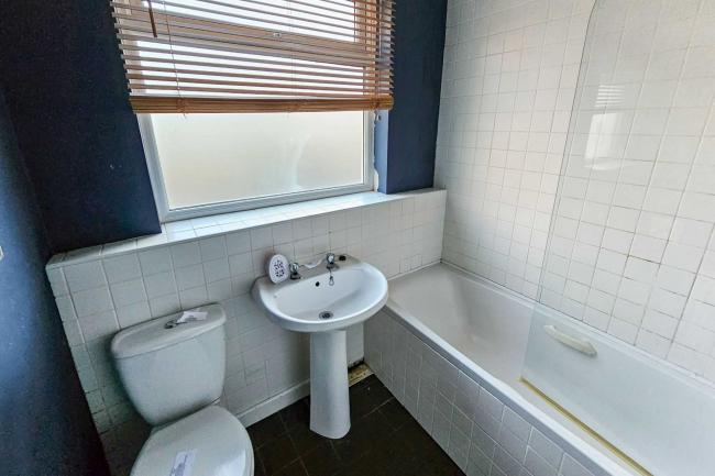 15 Wisa Terrace, Sherwood, Nottingham, NG5 4AL 8