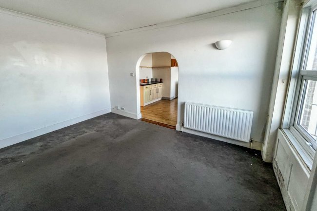 Second Floor Flat, 45 Central Parade, Herne Bay, CT6 5HZ 1