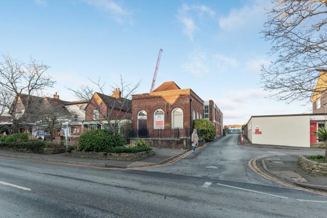 71 High Street, Cranleigh, GU6 8AX 7