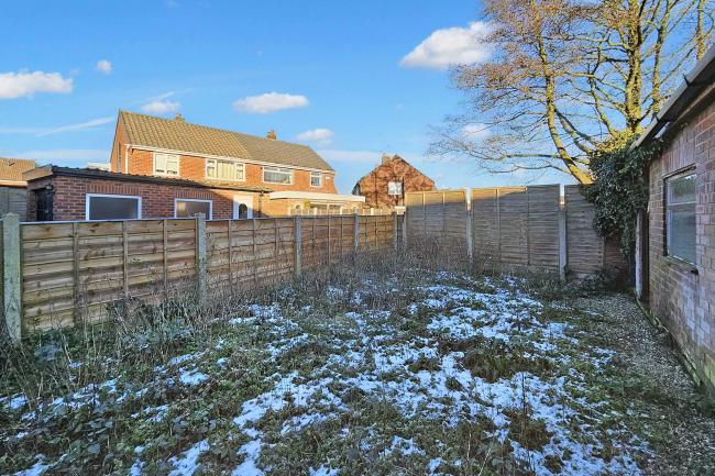 24 Queensway, Manchester, M44 6ND 9