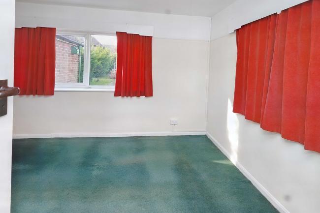 18 Chantry Road, Kempston, Bedford, Bedfordshire, MK42 7QU 7