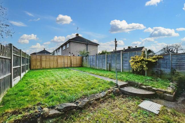 45 Queens Road, Warmley, Bristol, South Gloucestershire BS30 8EQ 2