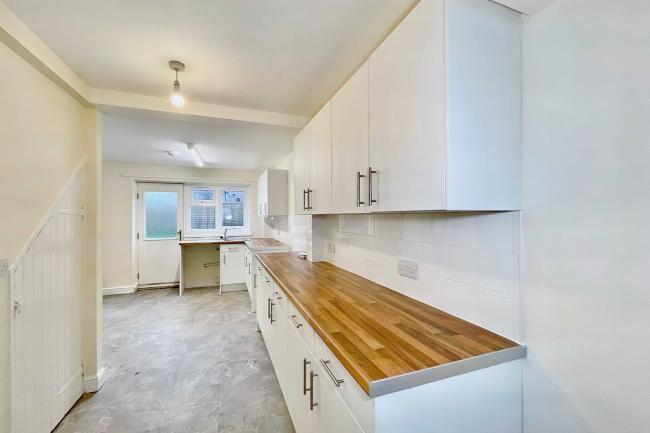 45 Queens Road, Warmley, Bristol, South Gloucestershire BS30 8EQ 2