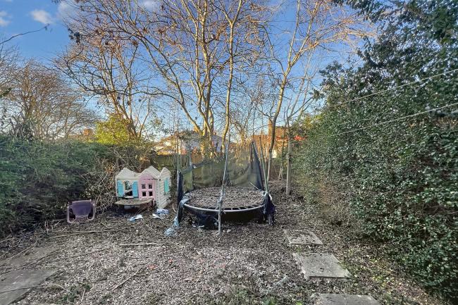 15 West Close, Keyworth, Nottingham, NG12 5GQ 3