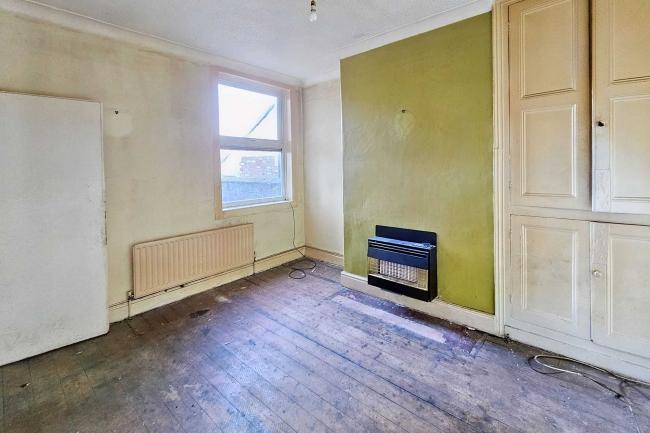 103 Oakfield Street, Altrincham, WA15 8HQ 4