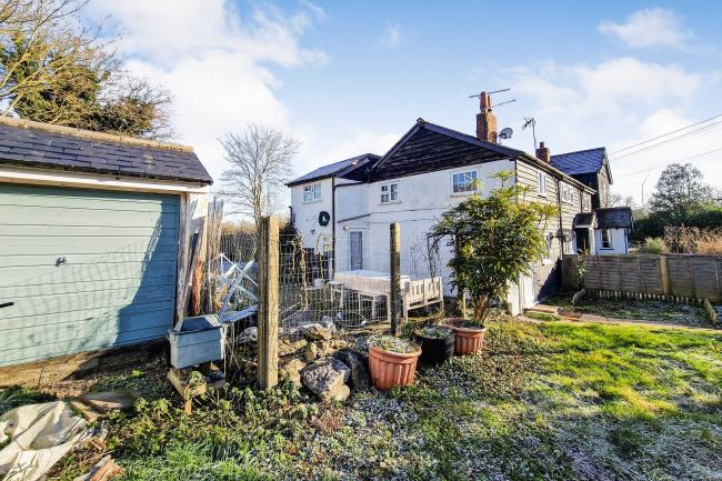 1 Chestnut Cottages, Burton End, Stanstead, CM24 8UJ 6