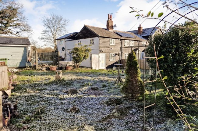 1 Chestnut Cottages, Burton End, Stanstead, CM24 8UJ 6