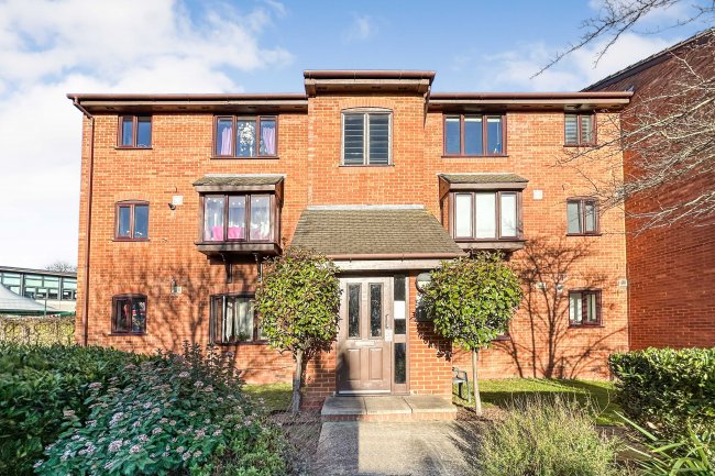 31 Bowmans Mews, Southfields, London, SW18 5TN 4