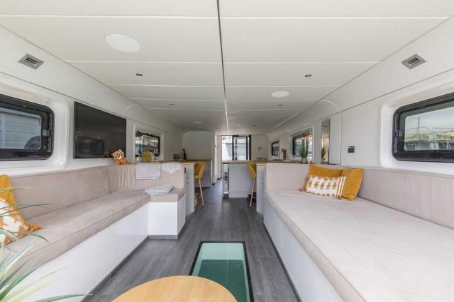 Houseboat and Berth, Eastern Concourse, Brighton Marina Village, Brighton, BN2 5SF 4
