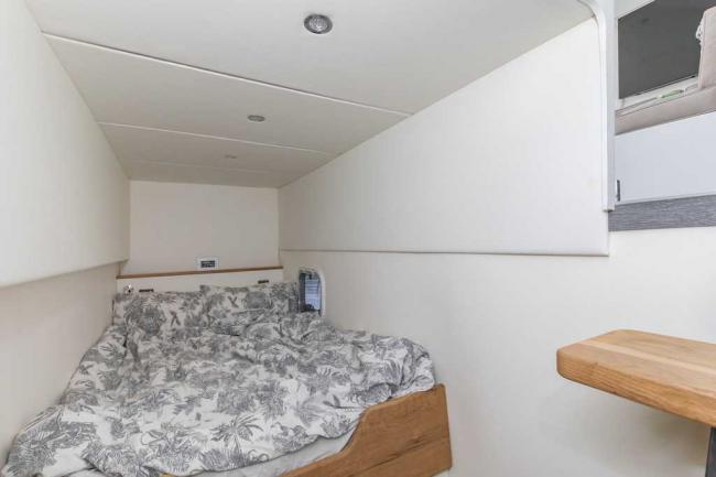 Houseboat and Berth, Eastern Concourse, Brighton Marina Village, Brighton, BN2 5SF 4